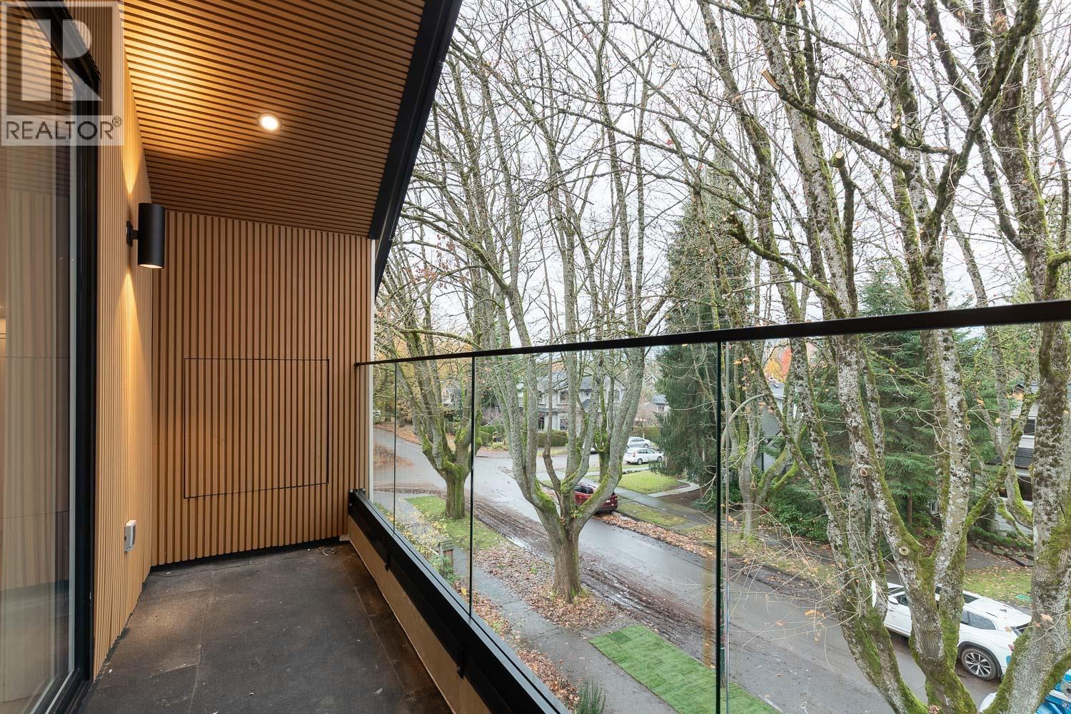 2 2976 W 13th Avenue, Vancouver, British Columbia  V6K 2T9 - Photo 25 - R3069421