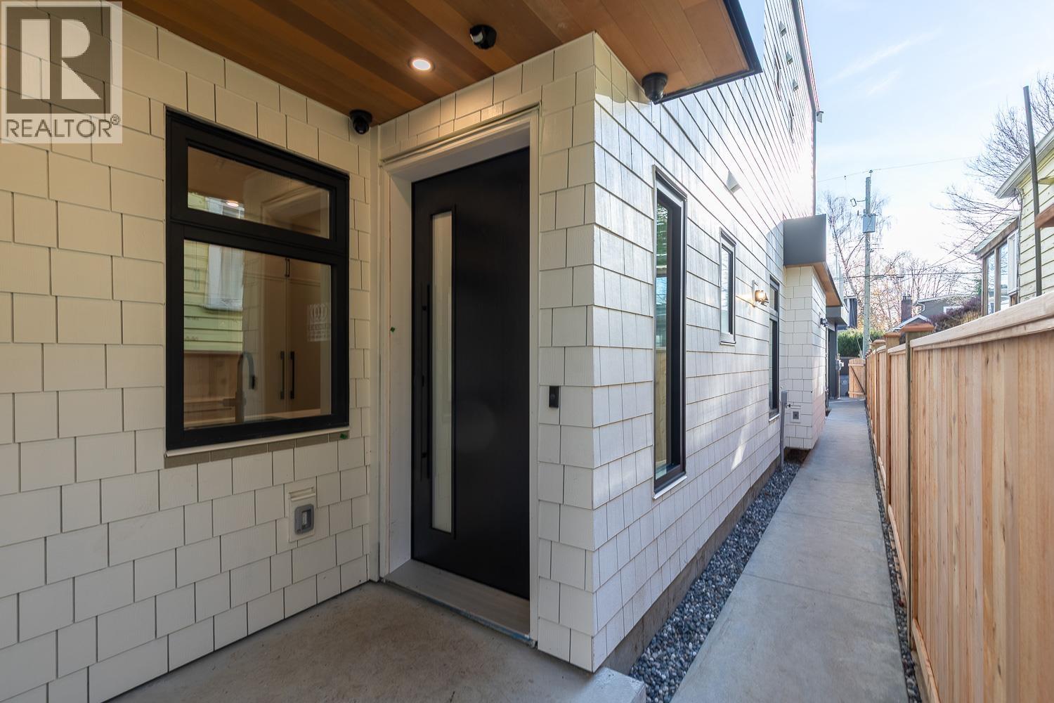 3 2976 W 13th Avenue, Vancouver, British Columbia  V6K 2T9 - Photo 2 - R3069422