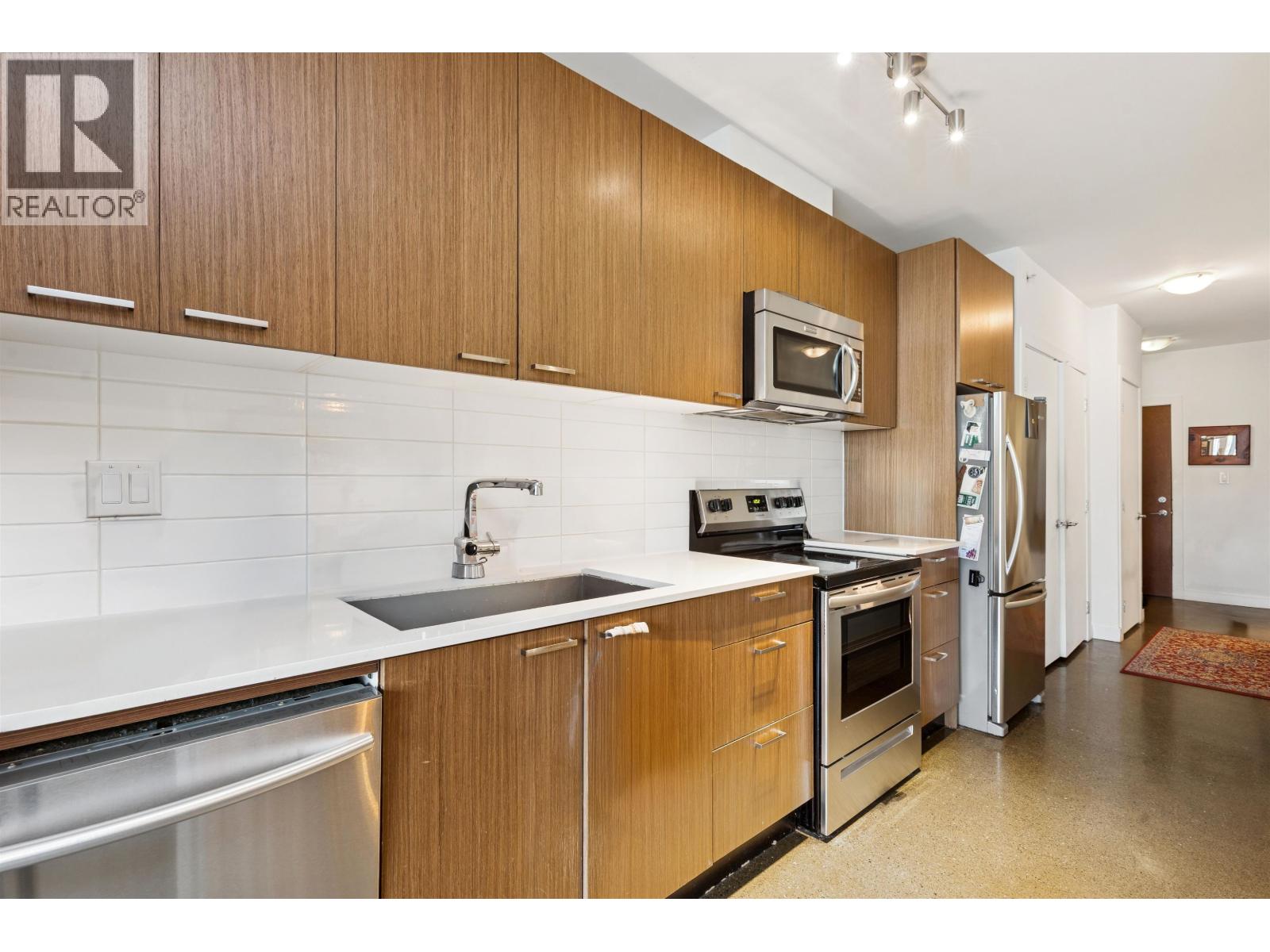 309 221 Union Street, Vancouver, British Columbia  V6A 0B4 - Photo 13 - R3069431