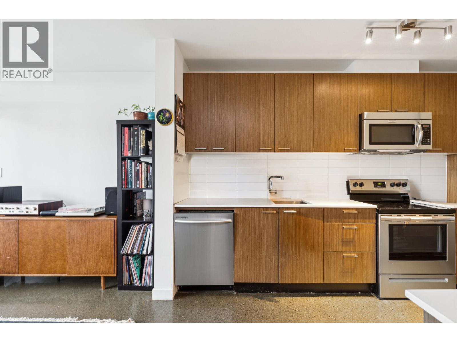 309 221 Union Street, Vancouver, British Columbia  V6A 0B4 - Photo 14 - R3069431