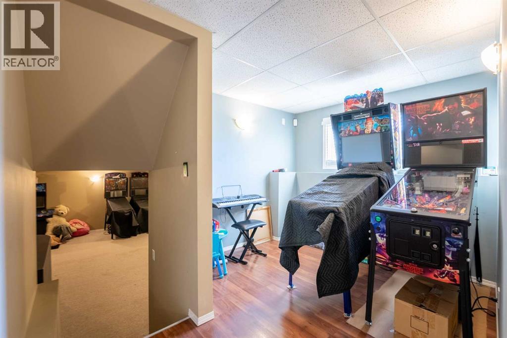 1911 24 Avenue N, Lethbridge, Alberta  T1H 4V2 - Photo 23 - A2268497