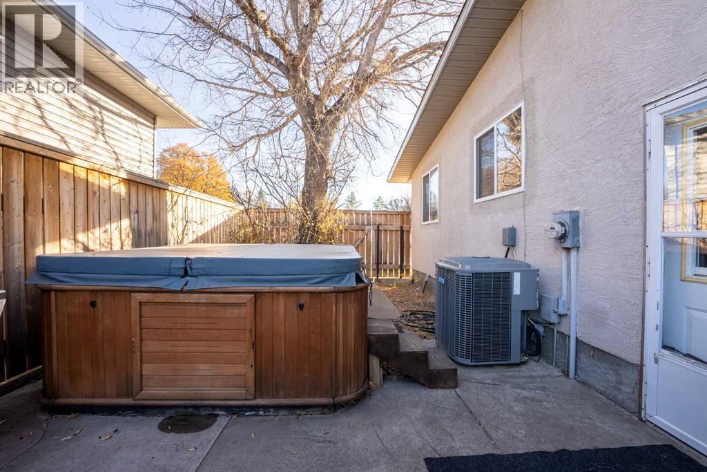 1911 24 Avenue N, Lethbridge, Alberta  T1H 4V2 - Photo 28 - A2268497