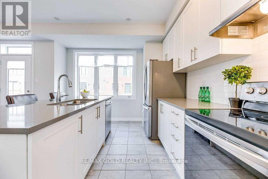 47 Rapids Lane, Hamilton, Ontario  L8K 0A4 - Photo 19 - X12566564