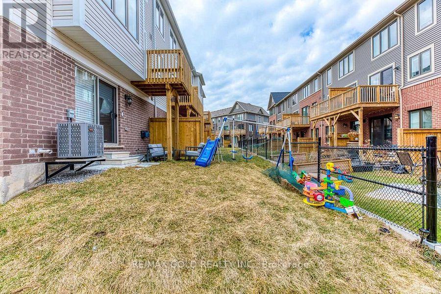 47 Rapids Lane, Hamilton, Ontario  L8K 0A4 - Photo 39 - X12566564