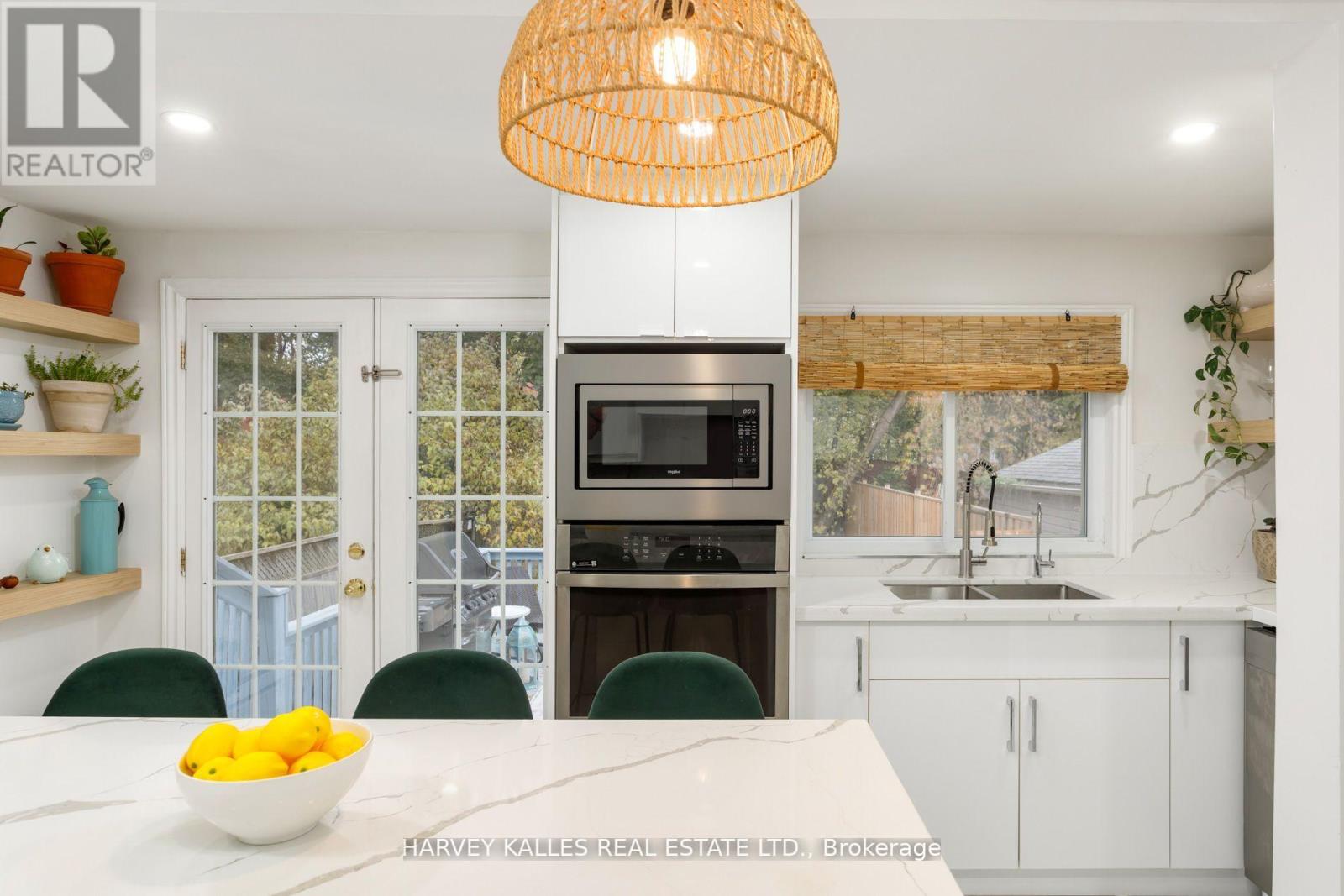 139 King Edward Avenue, Toronto, Ontario  M4C 5J7 - Photo 23 - E12568510