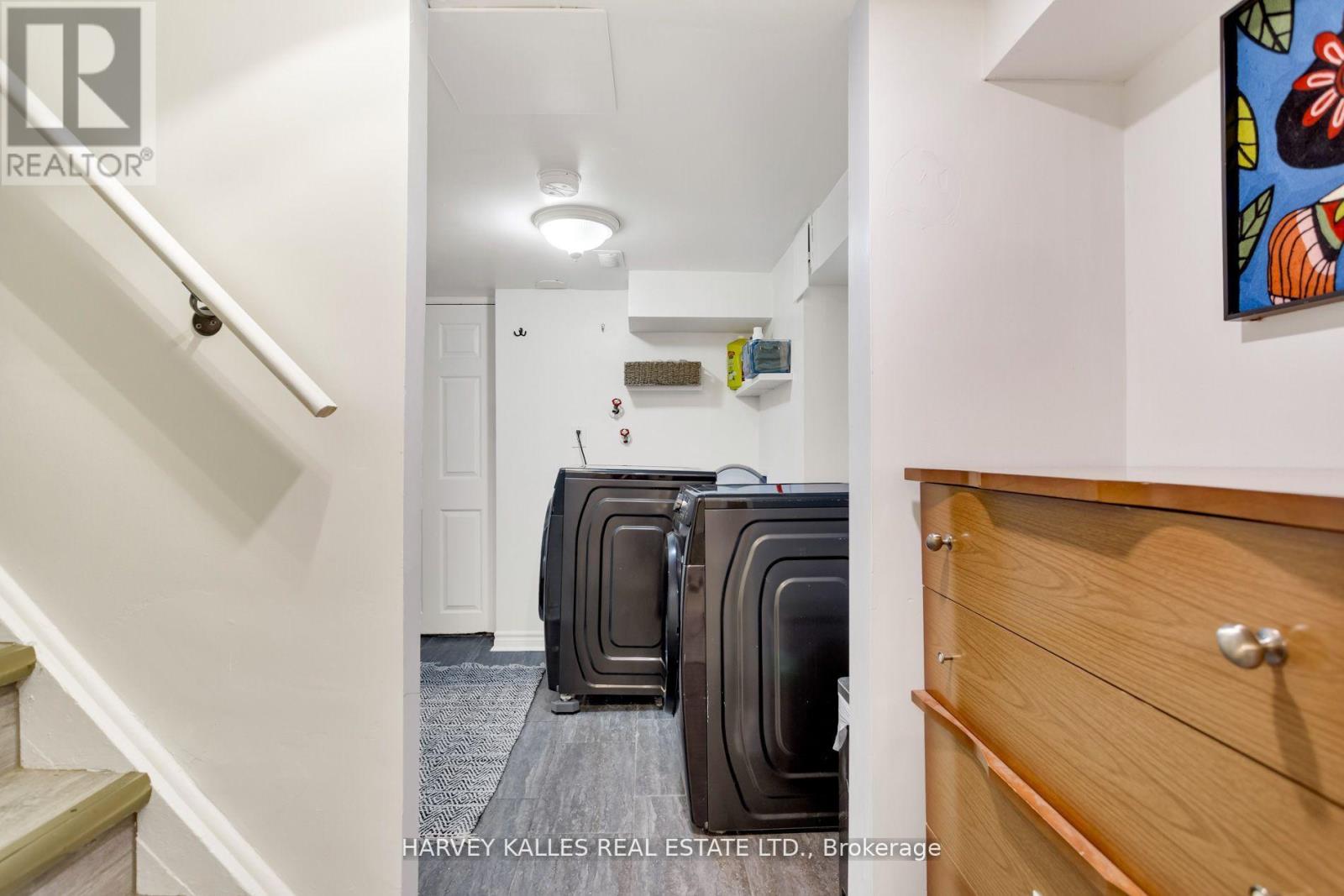 139 King Edward Avenue, Toronto, Ontario  M4C 5J7 - Photo 44 - E12568510