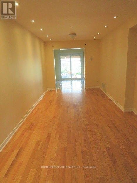 105 Kruger Road, Markham, Ontario  L3S 3Y7 - Photo 3 - N12568518