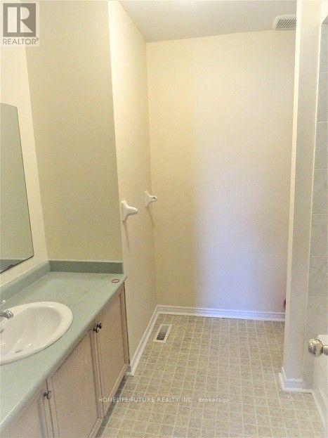 105 Kruger Road, Markham, Ontario  L3S 3Y7 - Photo 8 - N12568518