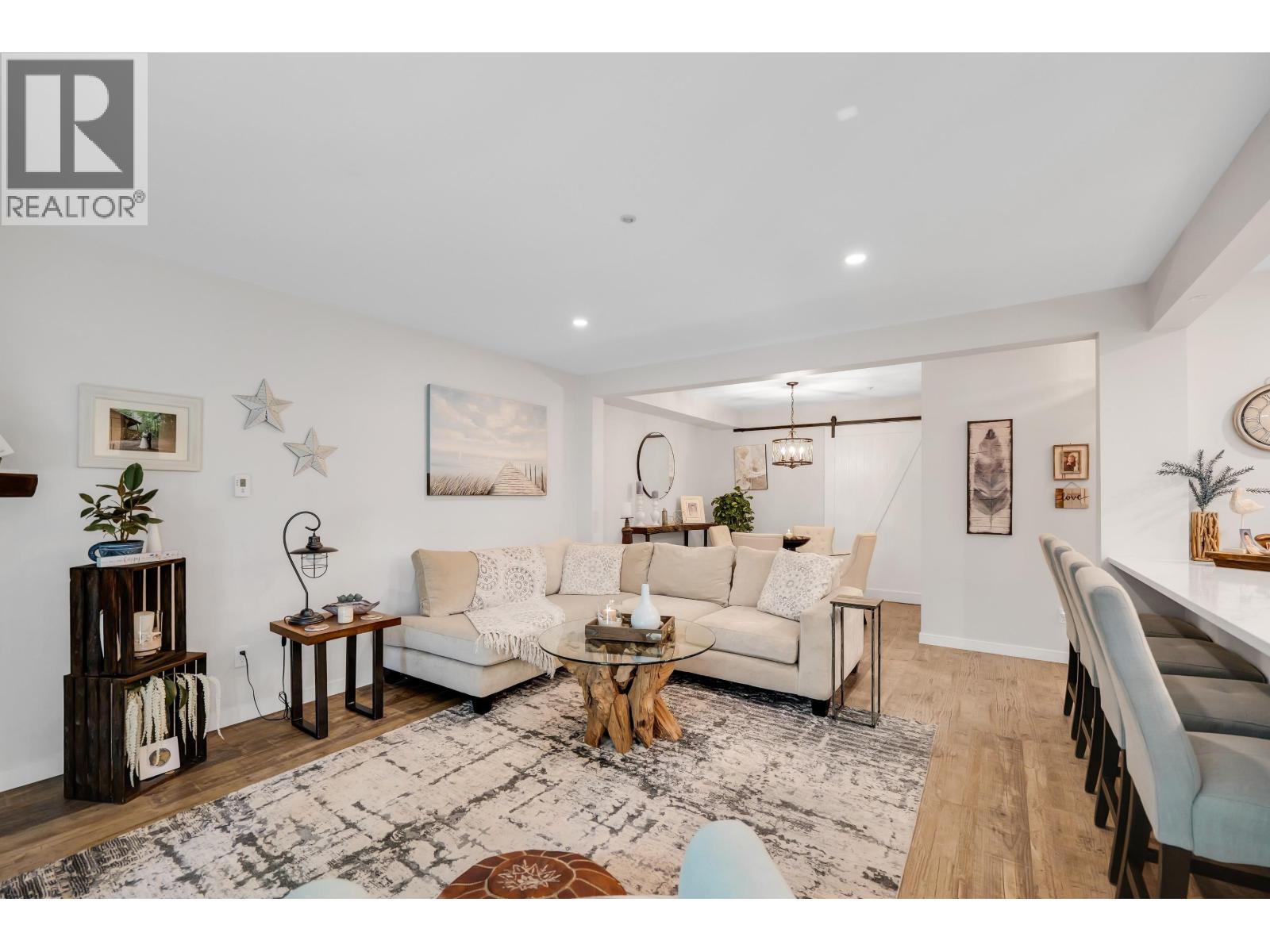 10 2401 Mamquam Road, Squamish, British Columbia  V8B 0H6 - Photo 9 - R3056643