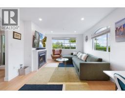 105 2 Renaissance Square, New Westminster, Ca