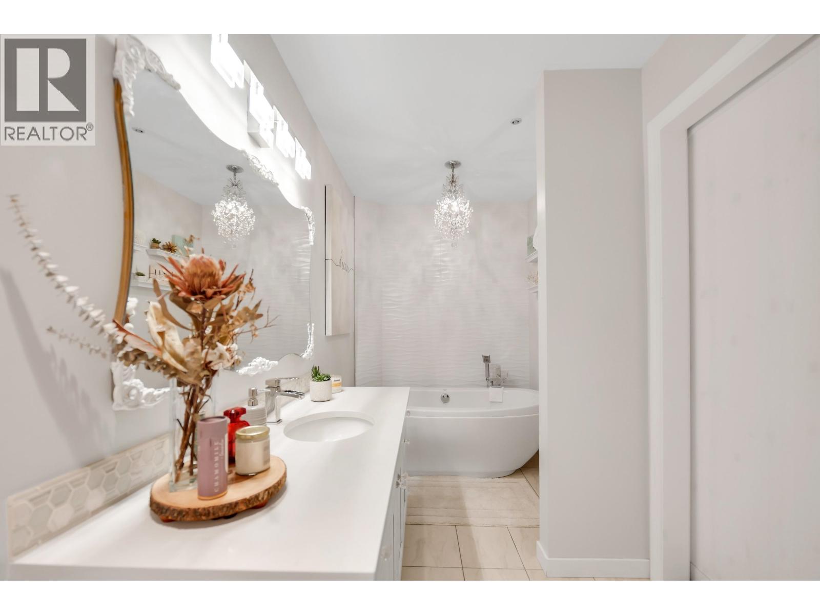 10 2401 Mamquam Road, Squamish, British Columbia  V8B 0H6 - Photo 21 - R3056643