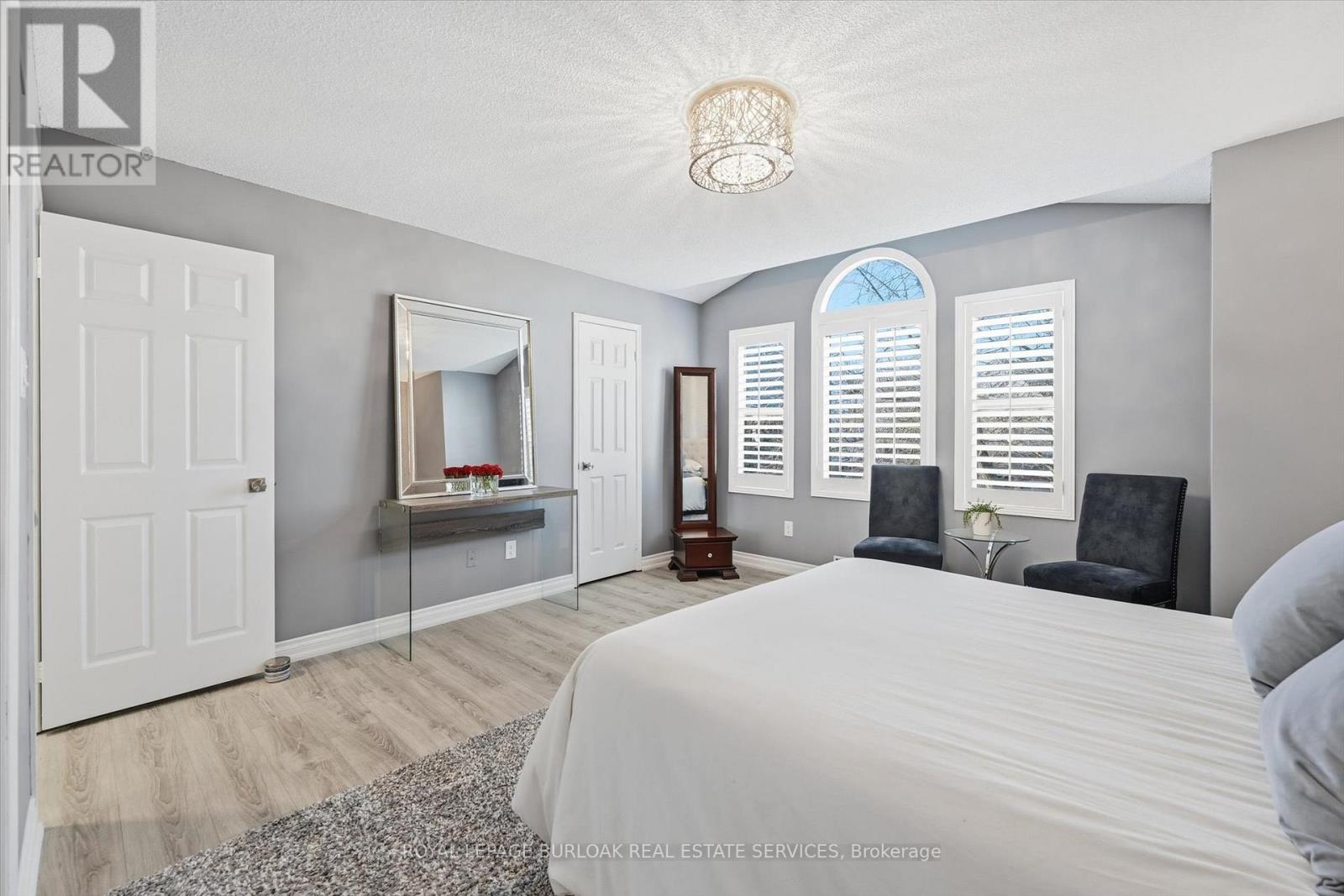 38 - 5255 Lakeshore Road, Burlington, Ontario L7L 5X8 - Photo 24 - W12568490