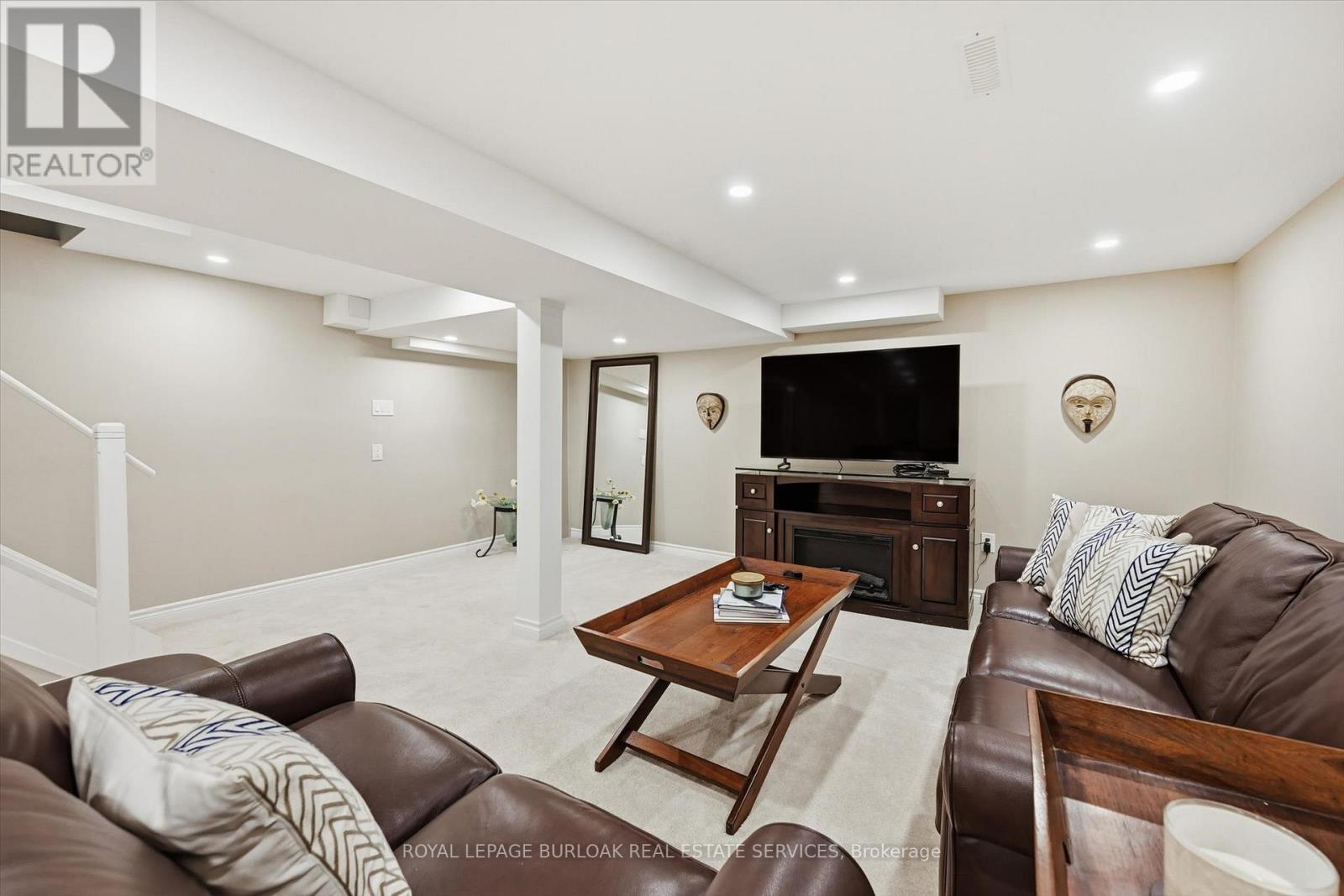 38 - 5255 Lakeshore Road, Burlington, Ontario L7L 5X8 - Photo 39 - W12568490