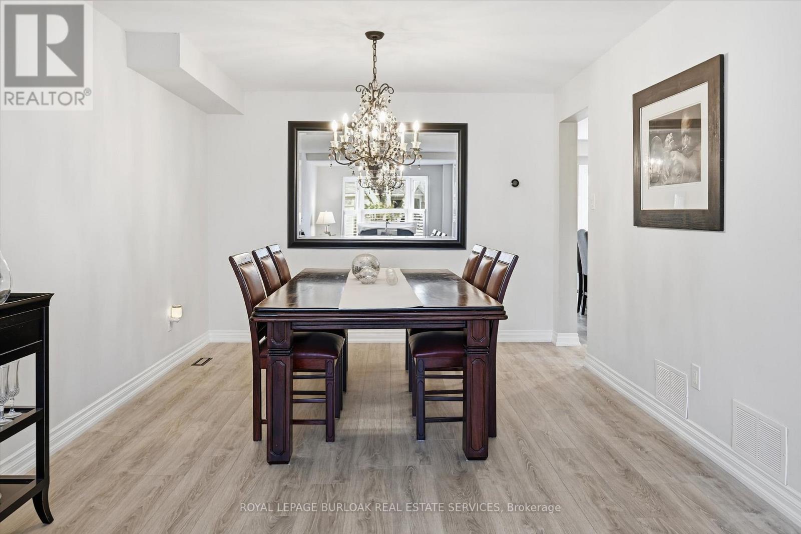 38 - 5255 Lakeshore Road, Burlington, Ontario L7L 5X8 - Photo 8 - W12568490