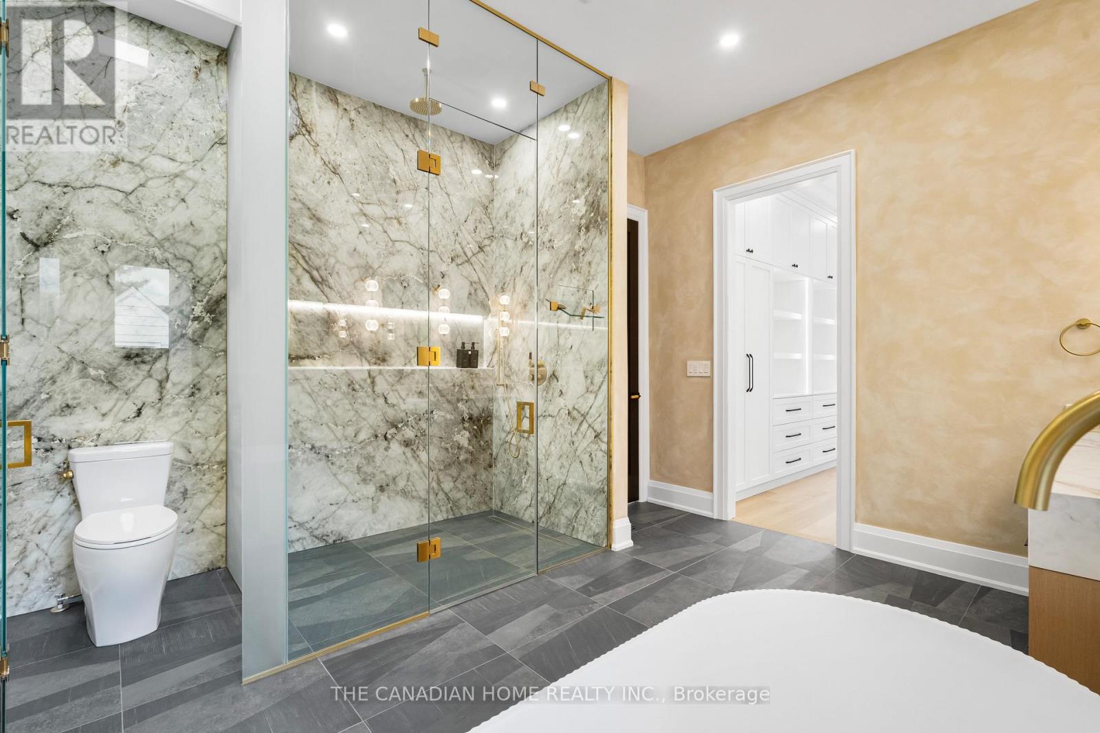 499 Rebecca Street, Oakville, Ontario L6K 1K8 - Photo 29 - W12568496