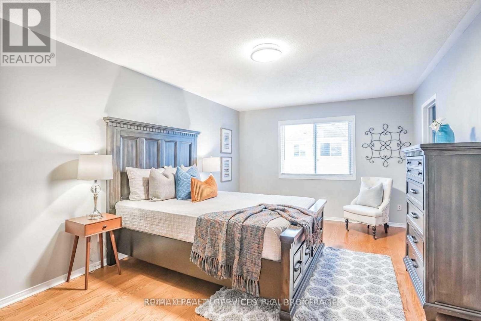 6 Hollingsworth Circle, Brampton, Ontario L7A 3X7 - Photo 11 - W12568502