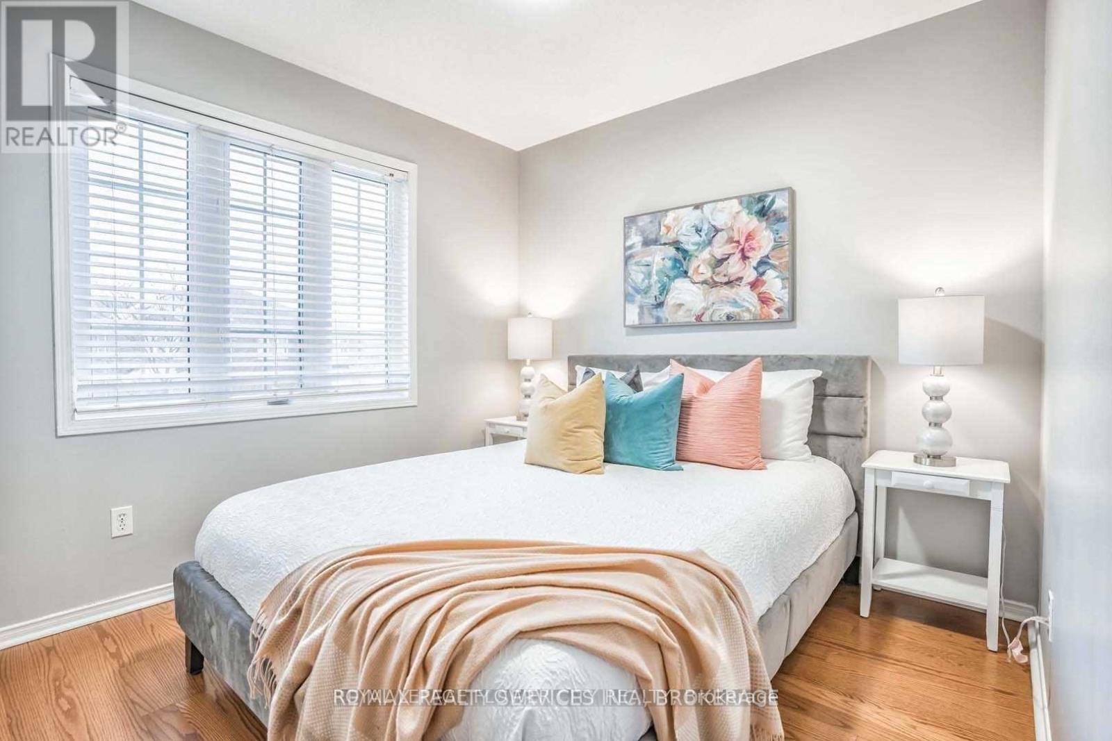 6 Hollingsworth Circle, Brampton, Ontario L7A 3X7 - Photo 15 - W12568502