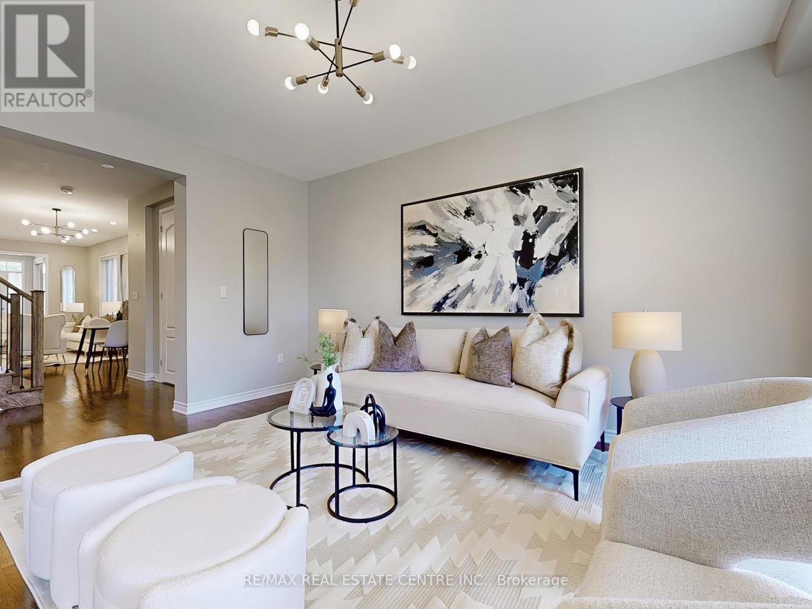 1538 Clitherow Street, Milton, Ontario L9E 0B1 - Photo 11 - W12568520