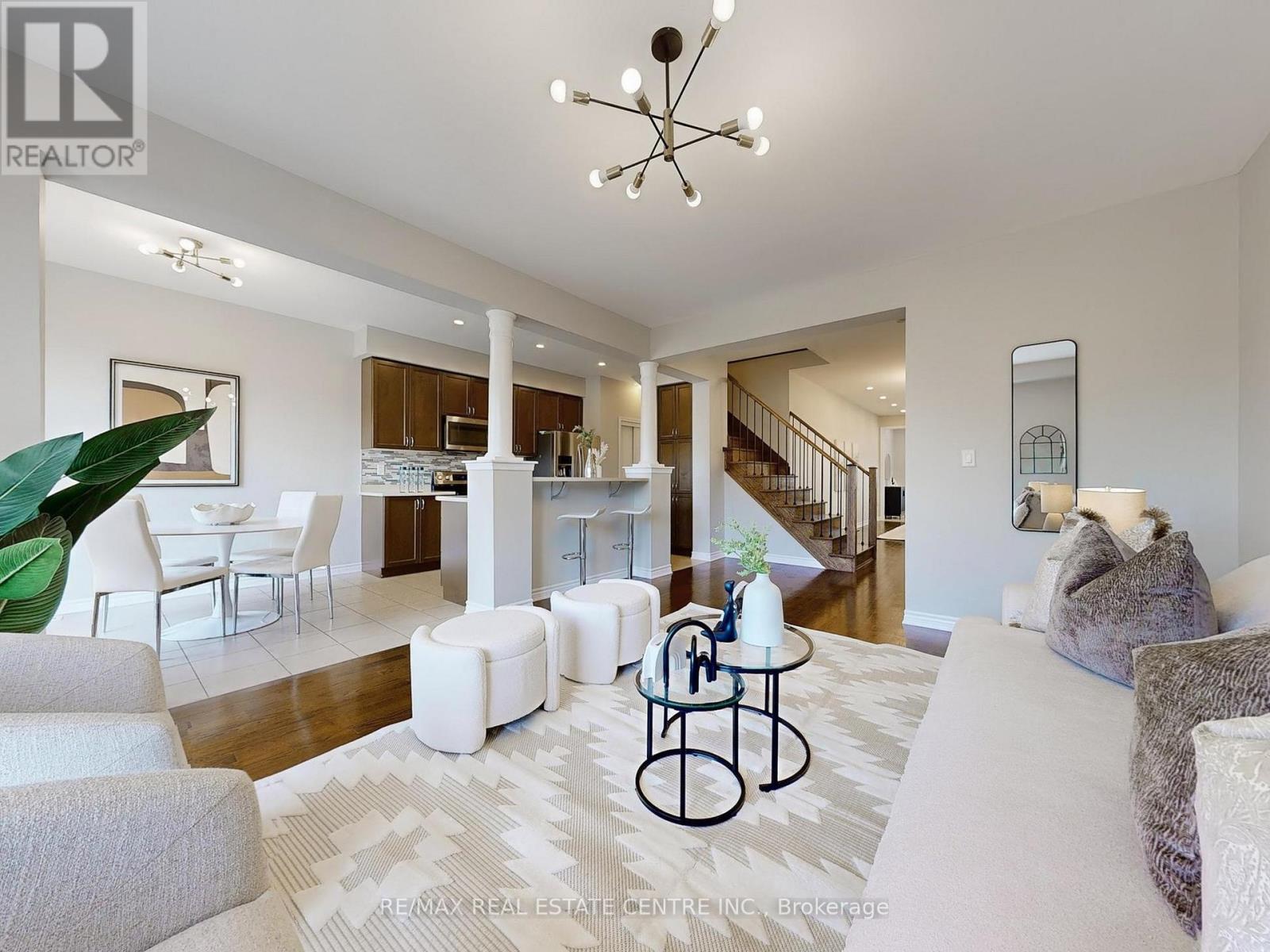 1538 Clitherow Street, Milton, Ontario L9E 0B1 - Photo 12 - W12568520