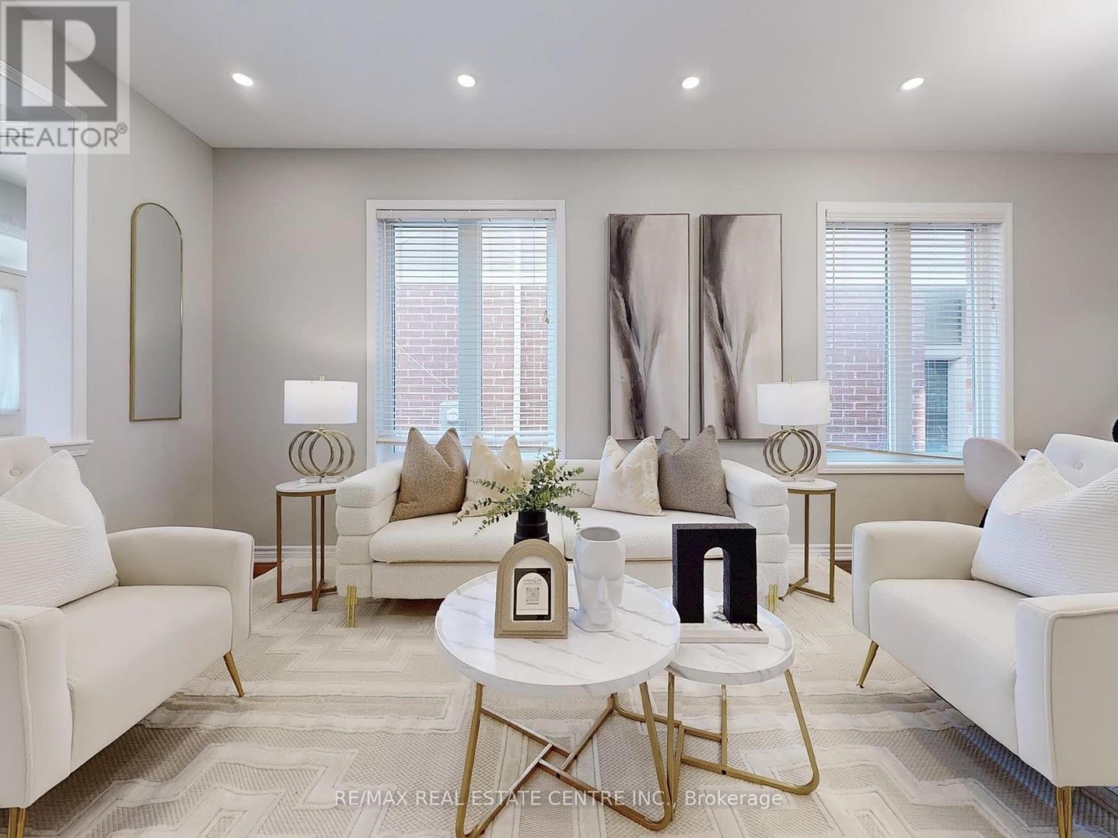 1538 Clitherow Street, Milton, Ontario L9E 0B1 - Photo 5 - W12568520