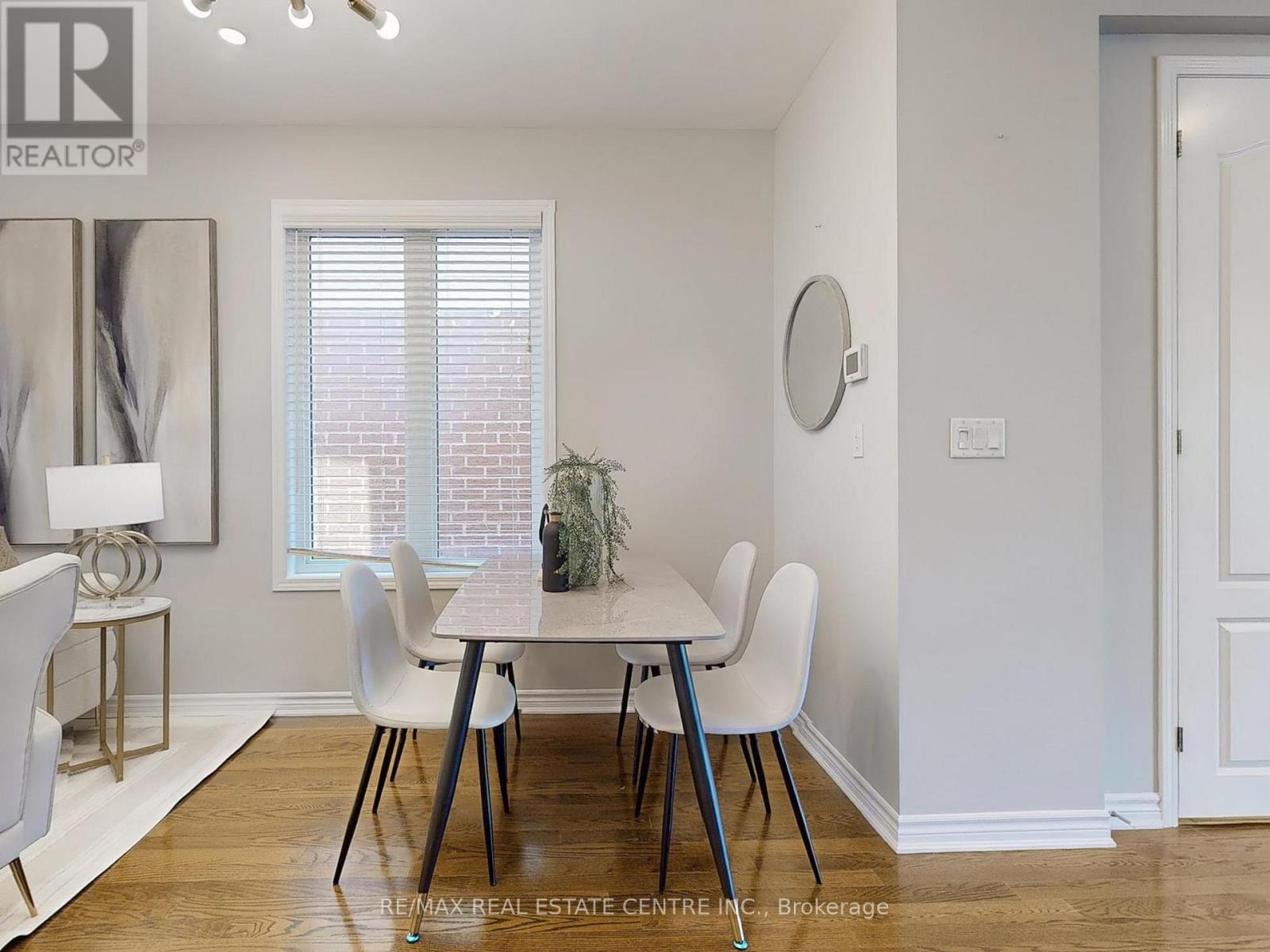 1538 Clitherow Street, Milton, Ontario L9E 0B1 - Photo 7 - W12568520