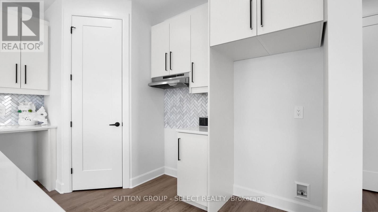 44 Lucas Road, St. Thomas, Ontario  N5R 0M1 - Photo 11 - X12395414