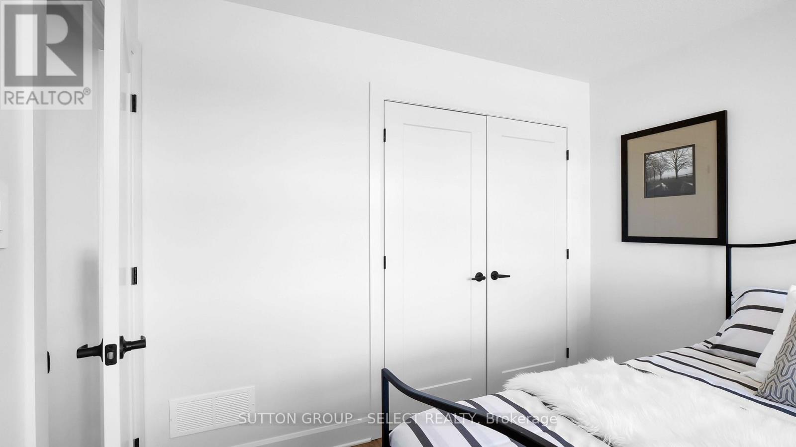 44 Lucas Road, St. Thomas, Ontario  N5R 0M1 - Photo 25 - X12395414