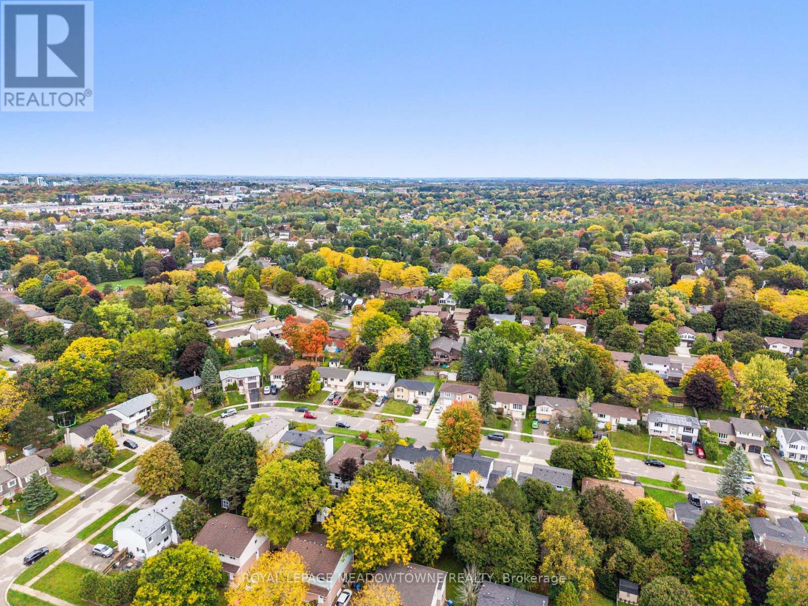 21 Briarlea Road, Guelph, Ontario  N1G 3H4 - Photo 2 - X12568494