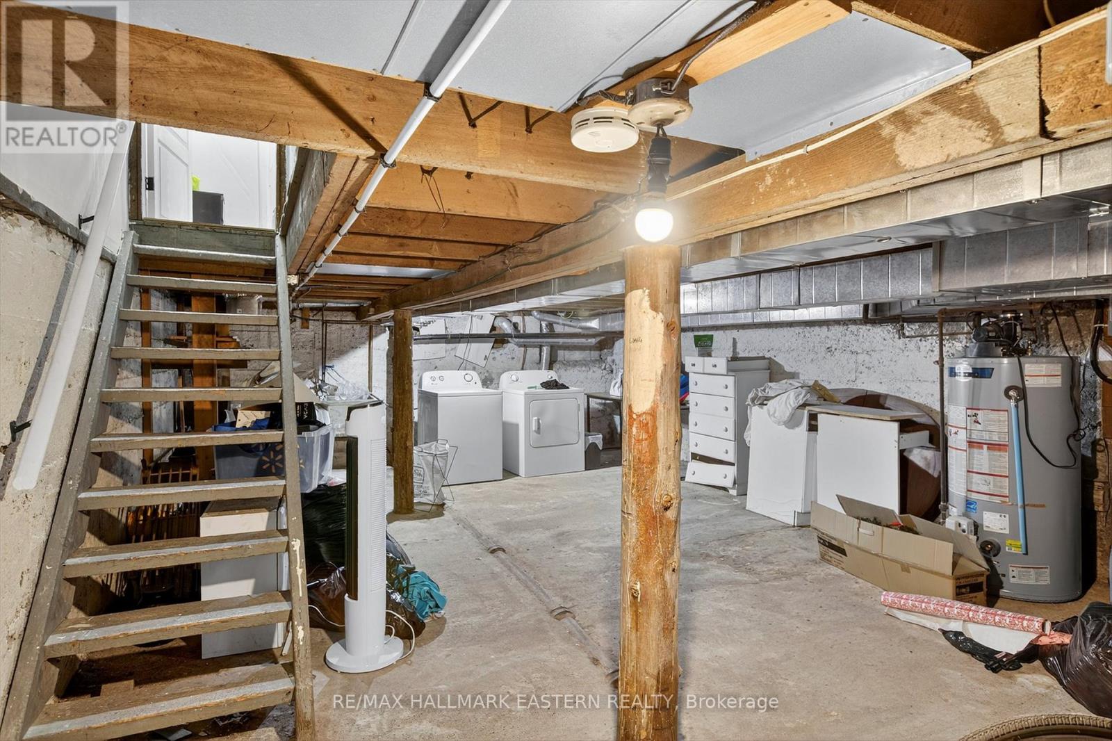 271 Thomas Street, Peterborough, Ontario K9J 5E7 - Photo 45 - X12568548