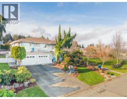 6428 Bella Vista Dr Tanner, Central Saanich, Ca