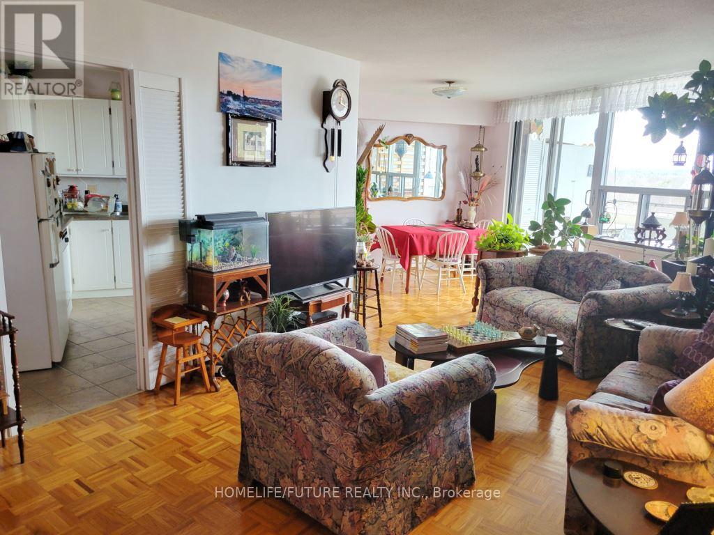 1201 - 60 Pavane Linkway, Toronto, Ontario  M3C 1A2 - Photo 6 - C12568566