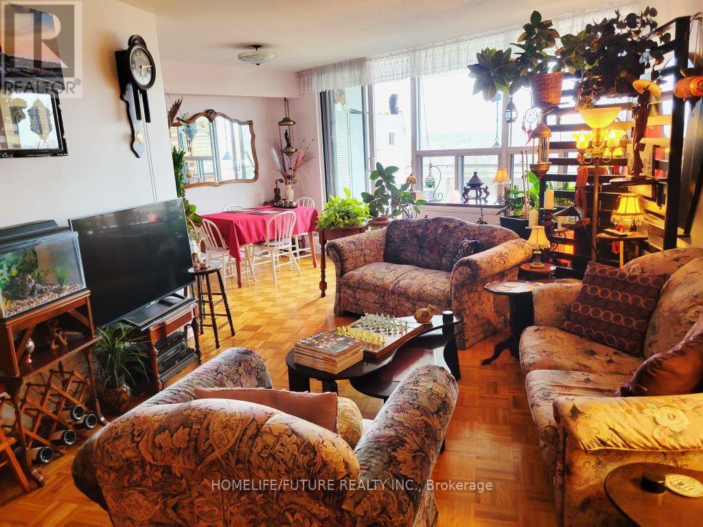 1201 - 60 Pavane Linkway, Toronto, Ontario  M3C 1A2 - Photo 8 - C12568566