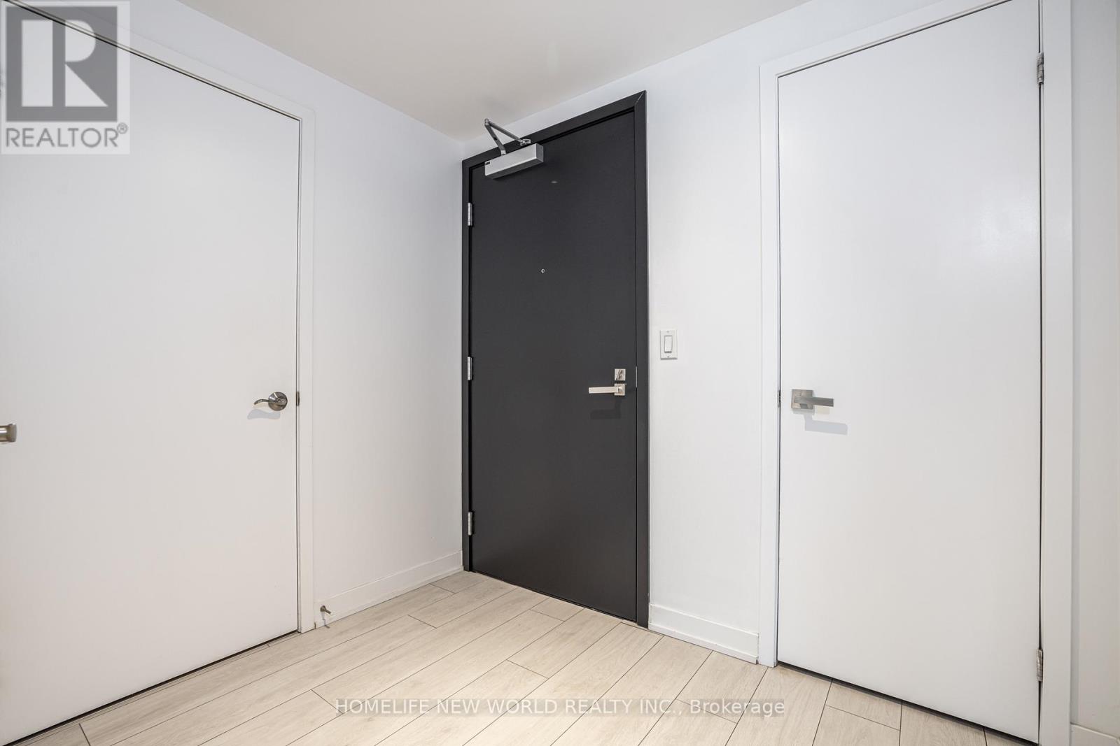 415 - 31 Tippett Road, Toronto, Ontario  M3H 0C8 - Photo 3 - C12568588