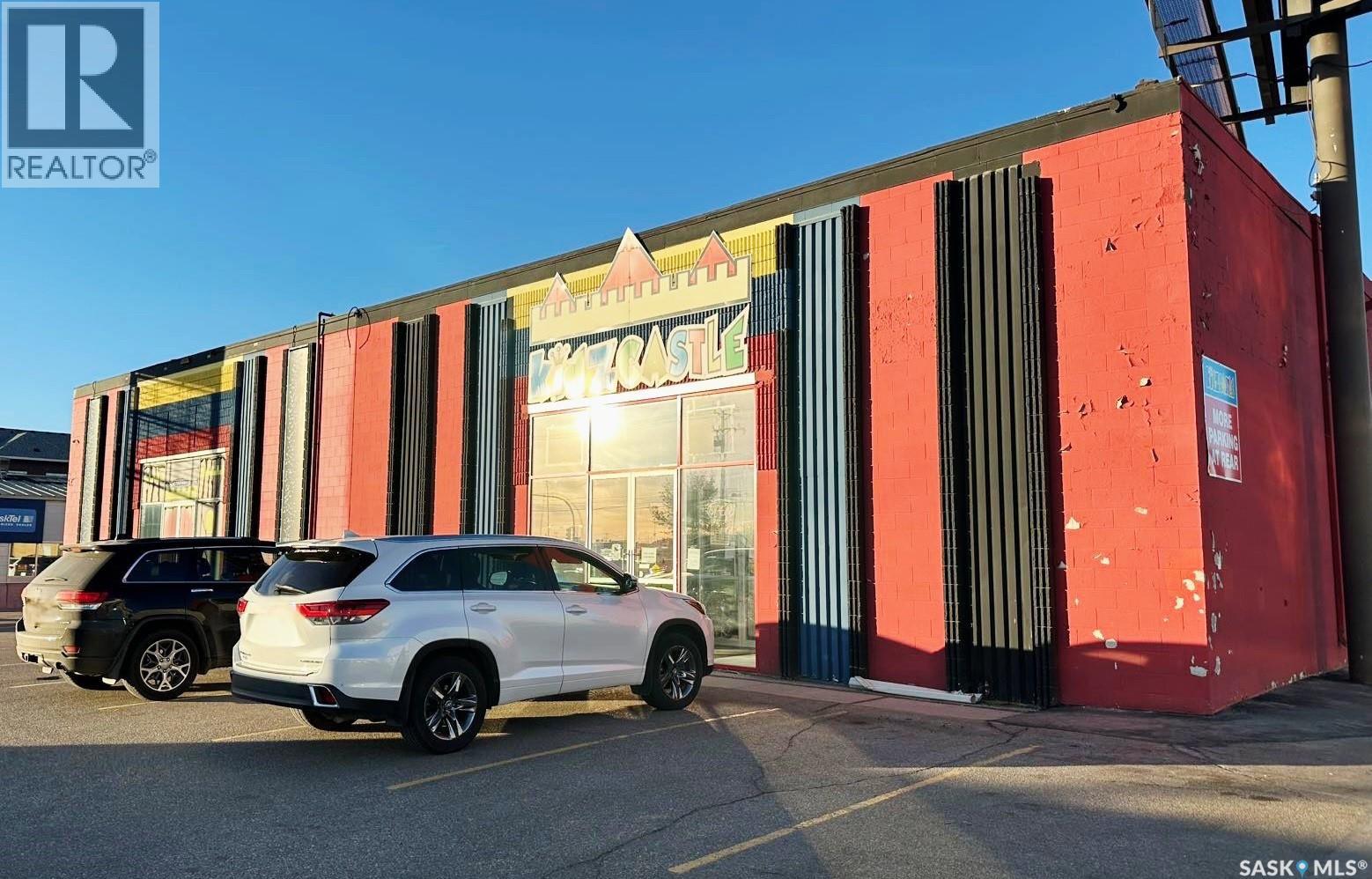 714 Circle DRIVE N, Saskatoon, Saskatchewan