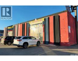 714 Circle DRIVE N North Industrial SA