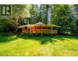 1408 Robertson Rd Cortes Island, Cortes Island, Ca