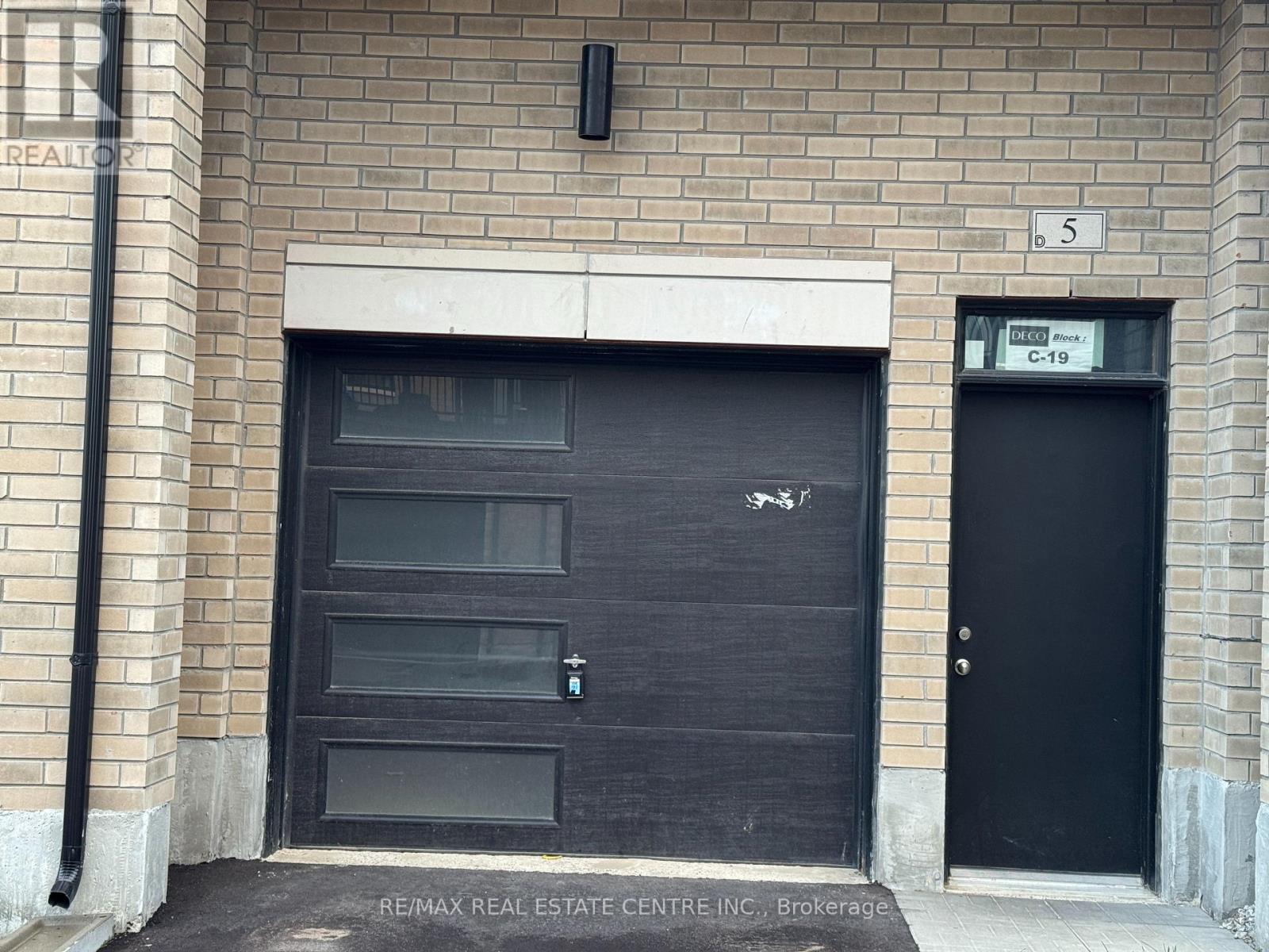 5 Cherry Hill Lane, Barrie (Painswick South), Ontario  L9J 0M7 - Photo 3 - S12568554