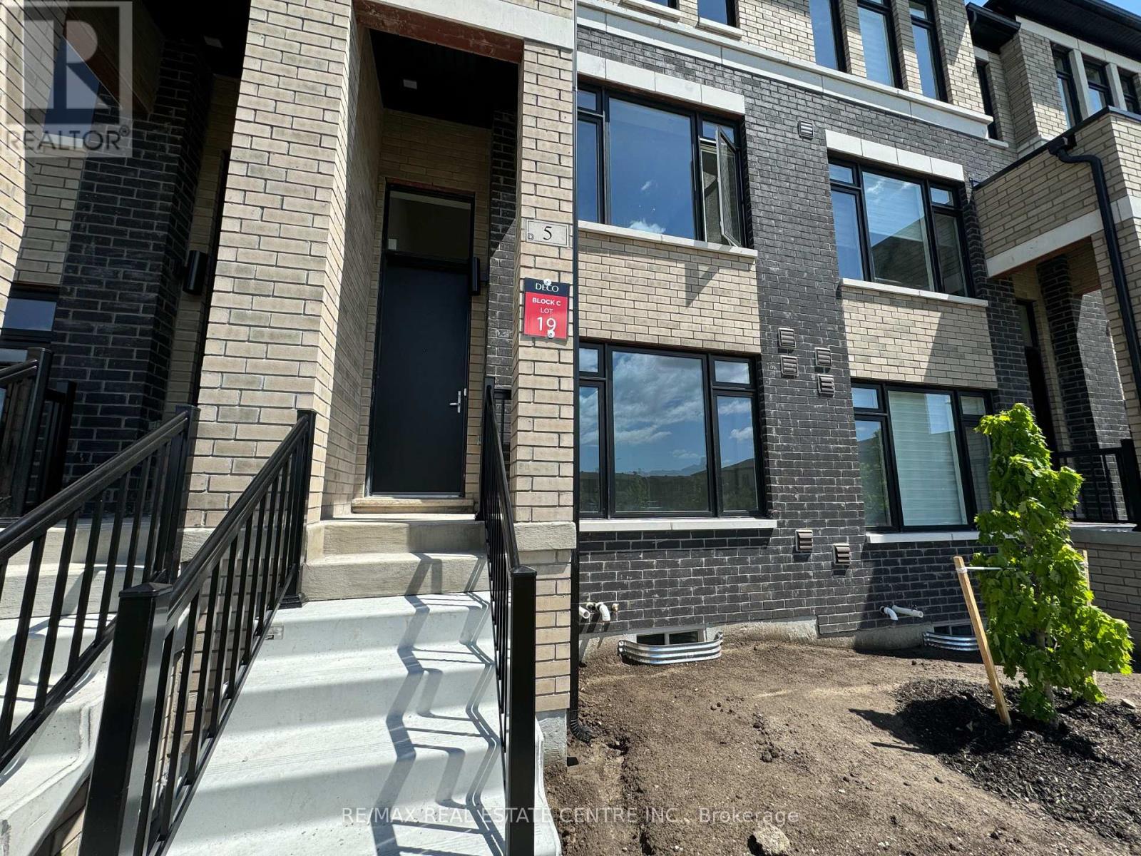 5 Cherry Hill Lane, Barrie (Painswick South), Ontario  L9J 0M7 - Photo 32 - S12568554