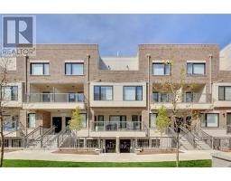 421 - 8 DRUMMOND STREET, Toronto, Ontario