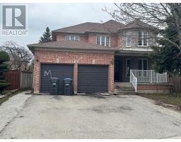 100 FIDDLENECK CRESCENT