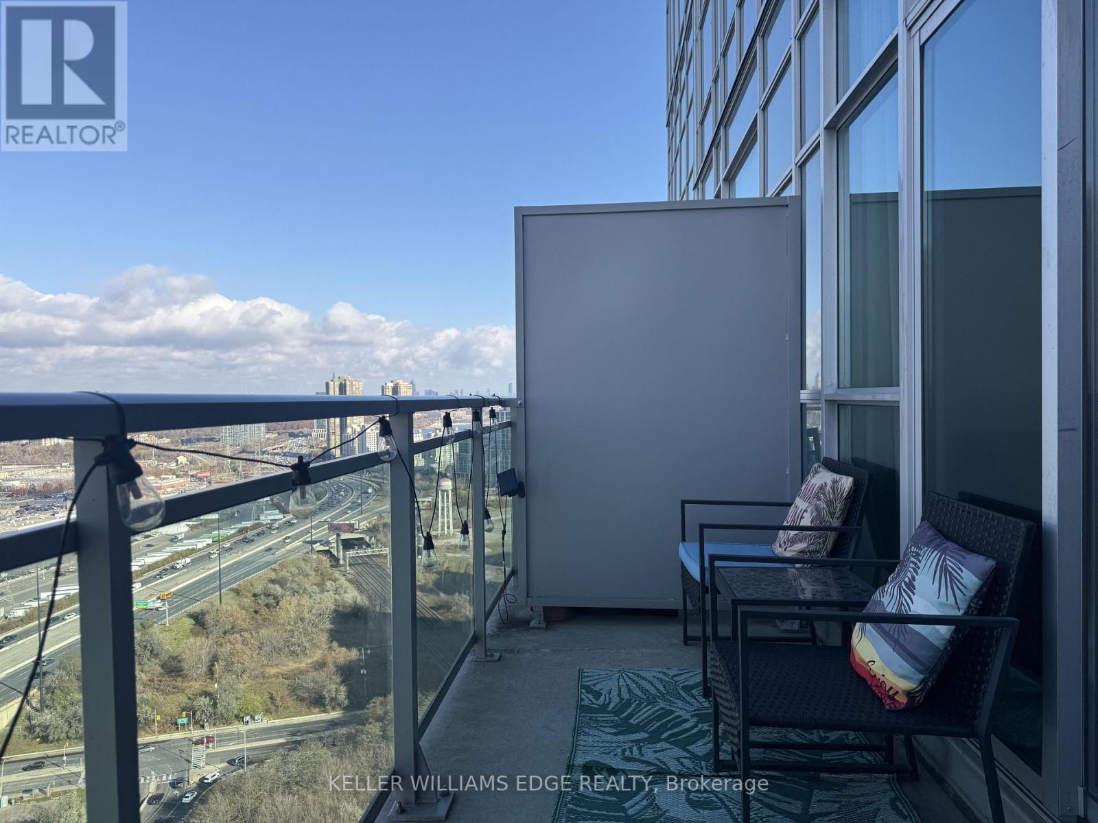 -3022 - 165 Legion Road N, Toronto, Ontario  M8Y 0B3 - Photo 7 - W12568568