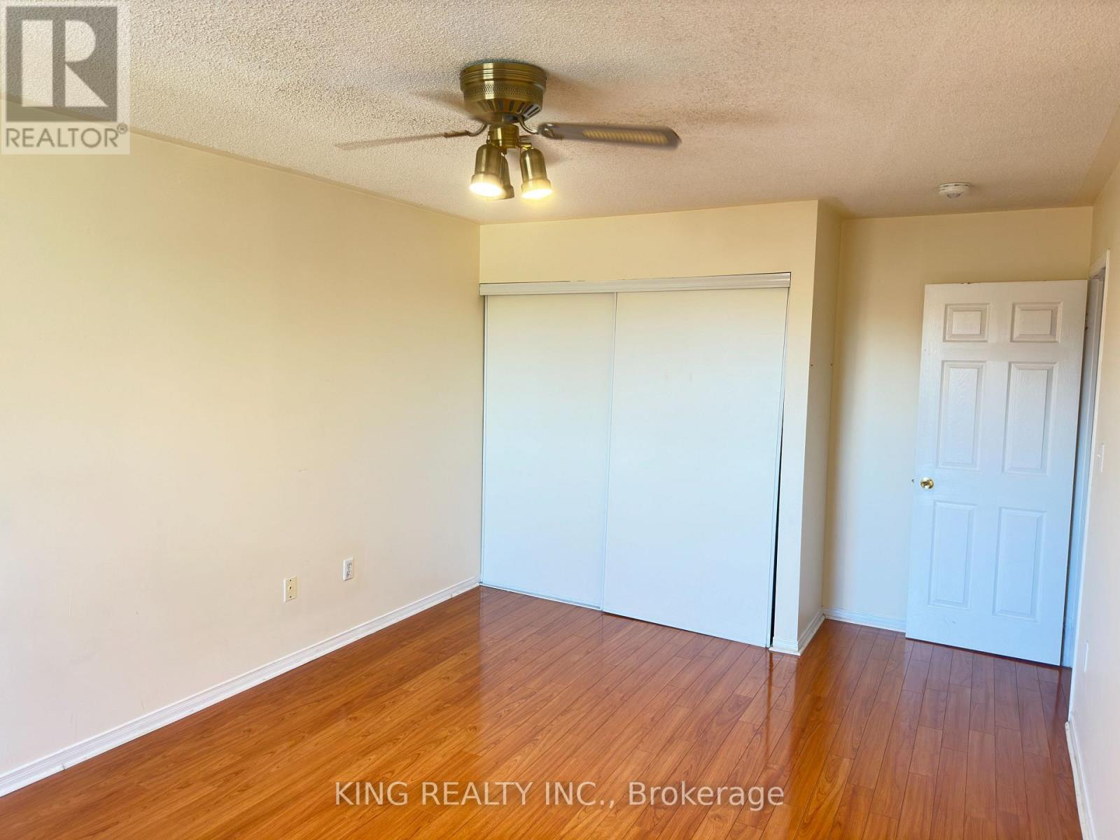 77 Forestgrove Circle, Brampton, Ontario  L6Z 4T4 - Photo 14 - W12568574