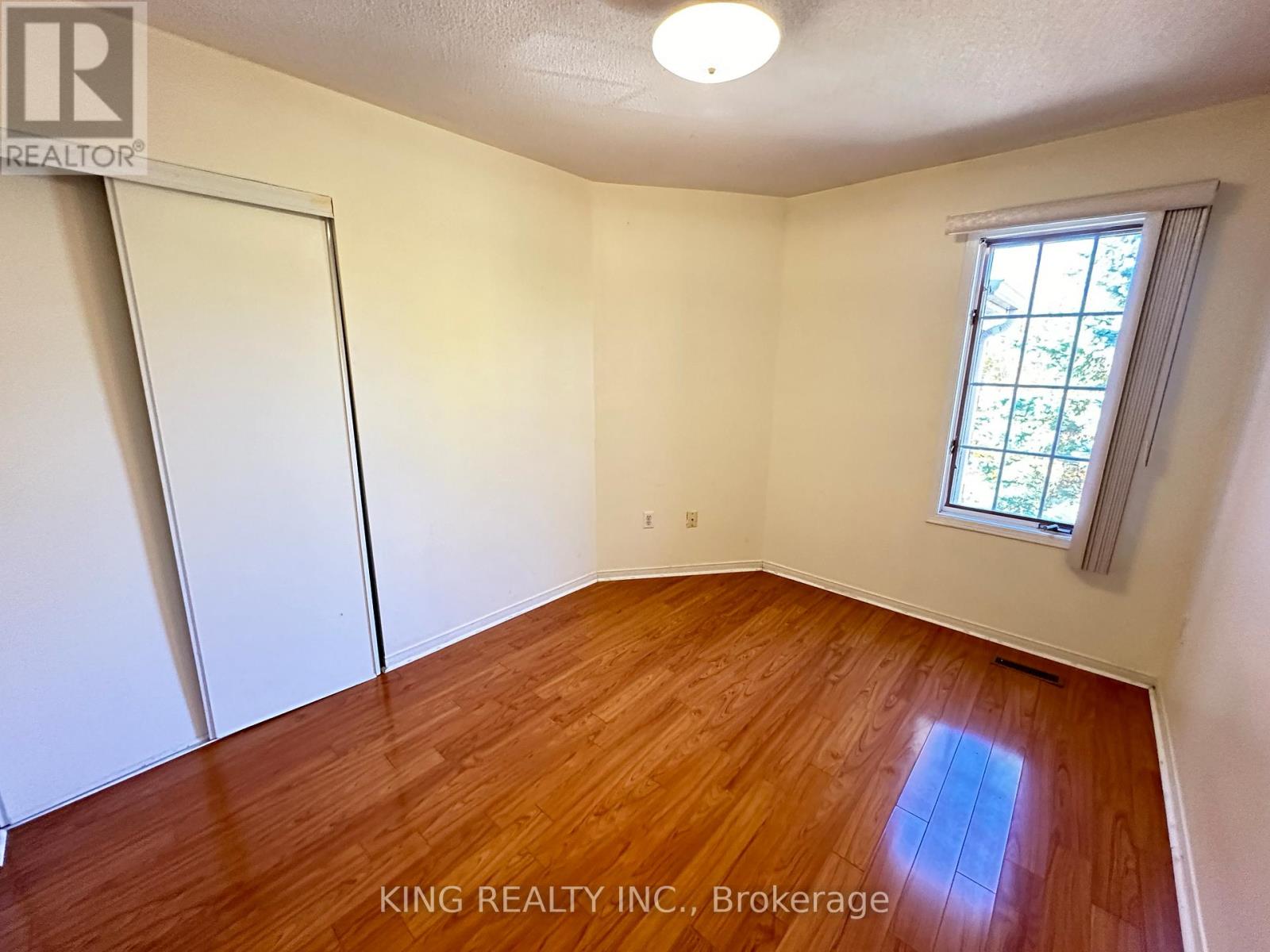 77 Forestgrove Circle, Brampton, Ontario  L6Z 4T4 - Photo 16 - W12568574