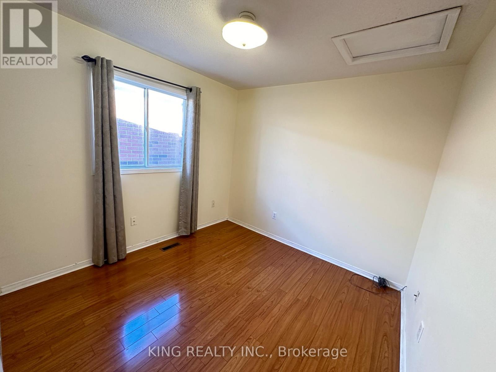 77 Forestgrove Circle, Brampton, Ontario  L6Z 4T4 - Photo 17 - W12568574