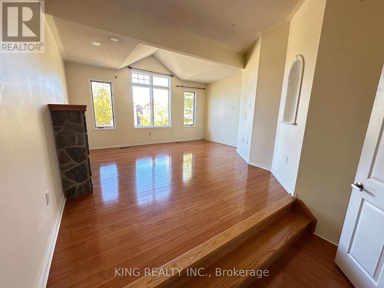 77 Forestgrove Circle, Brampton, Ontario  L6Z 4T4 - Photo 20 - W12568574