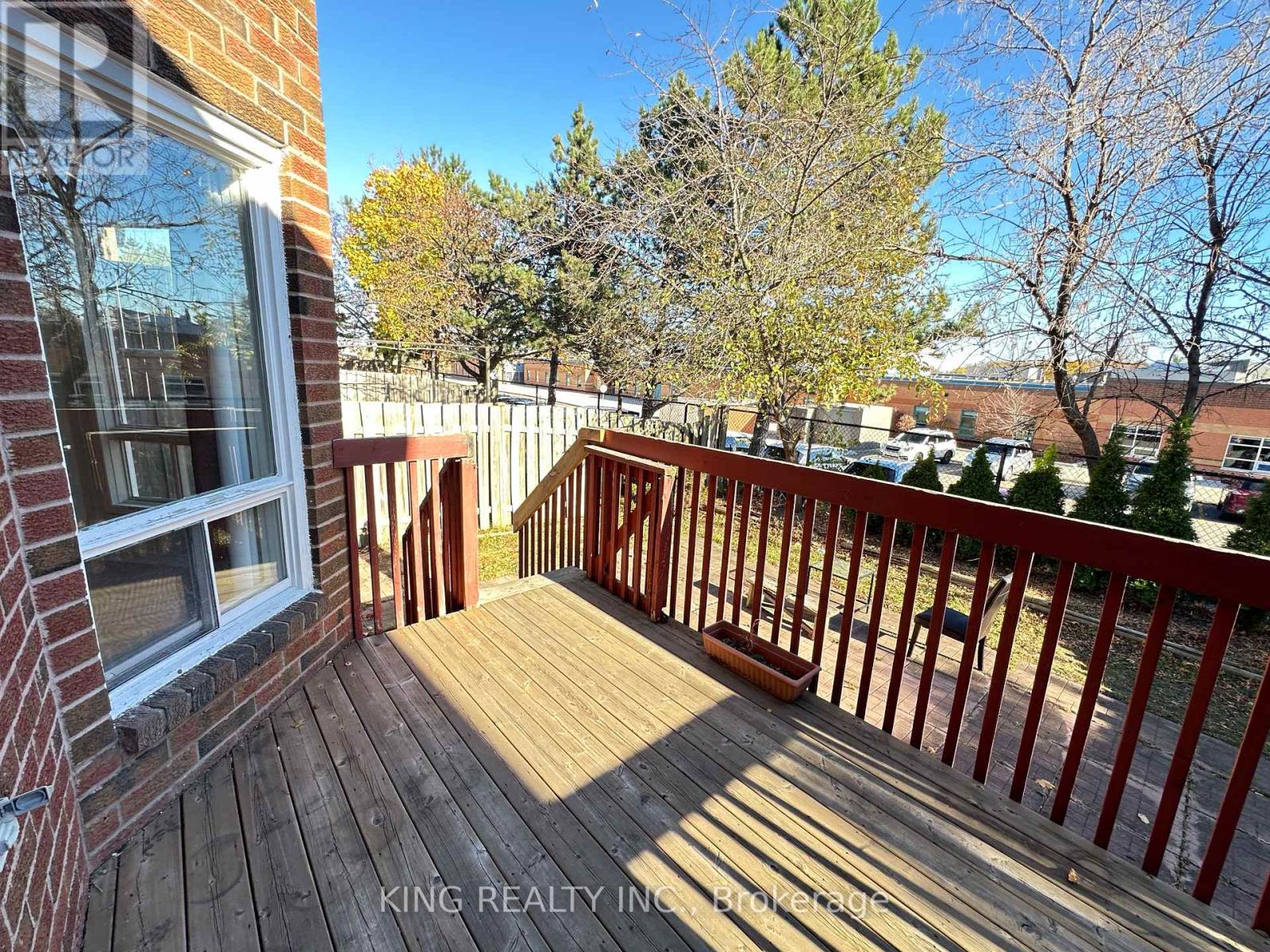 77 Forestgrove Circle, Brampton, Ontario  L6Z 4T4 - Photo 39 - W12568574