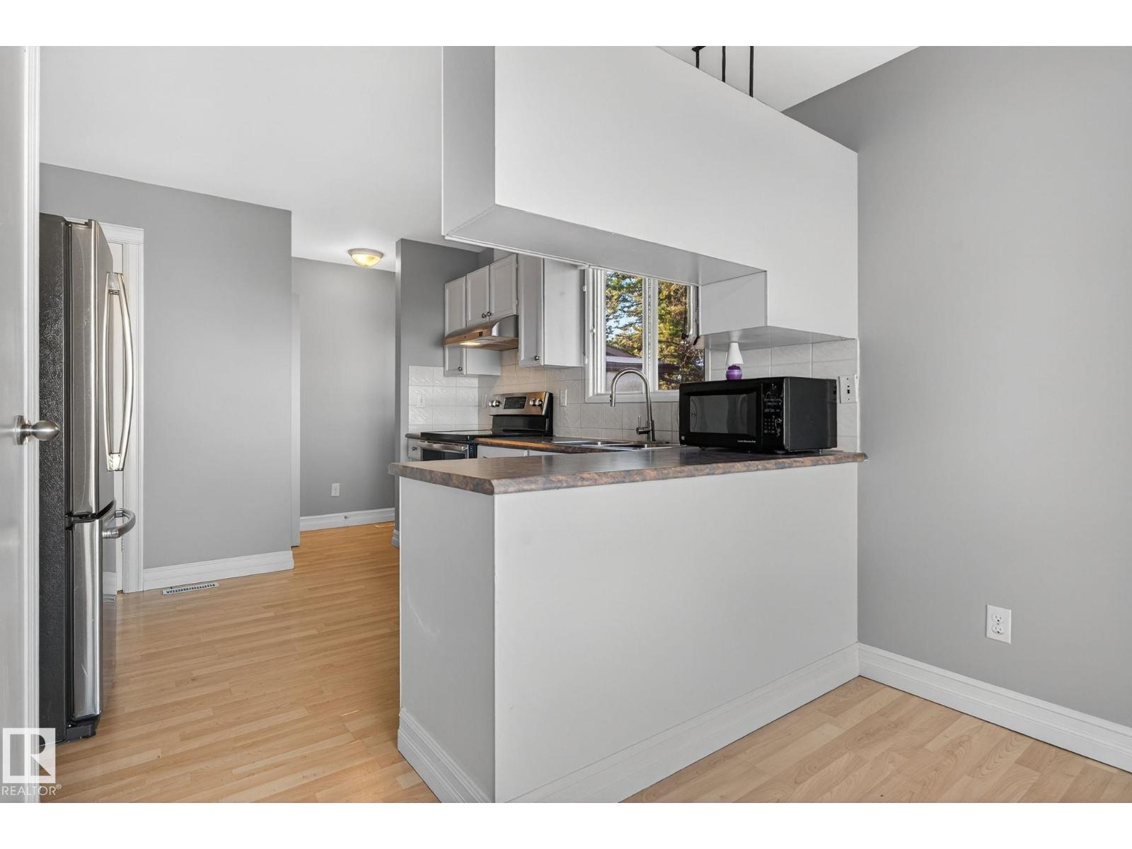 4111 32 Av Nw, Edmonton, Alberta  T6L 3W6 - Photo 27 - E4466380