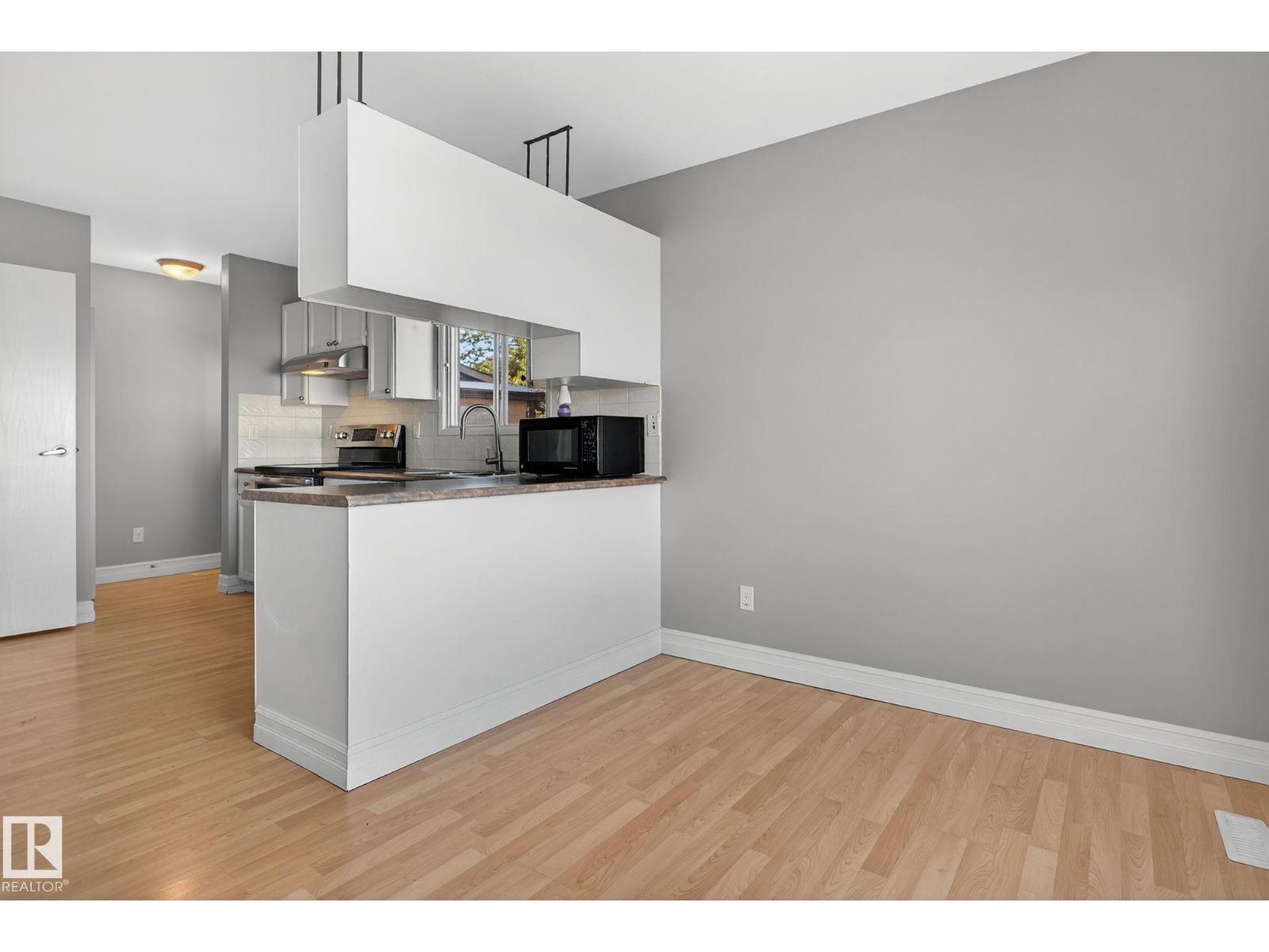 4111 32 Av Nw, Edmonton, Alberta  T6L 3W6 - Photo 25 - E4466380