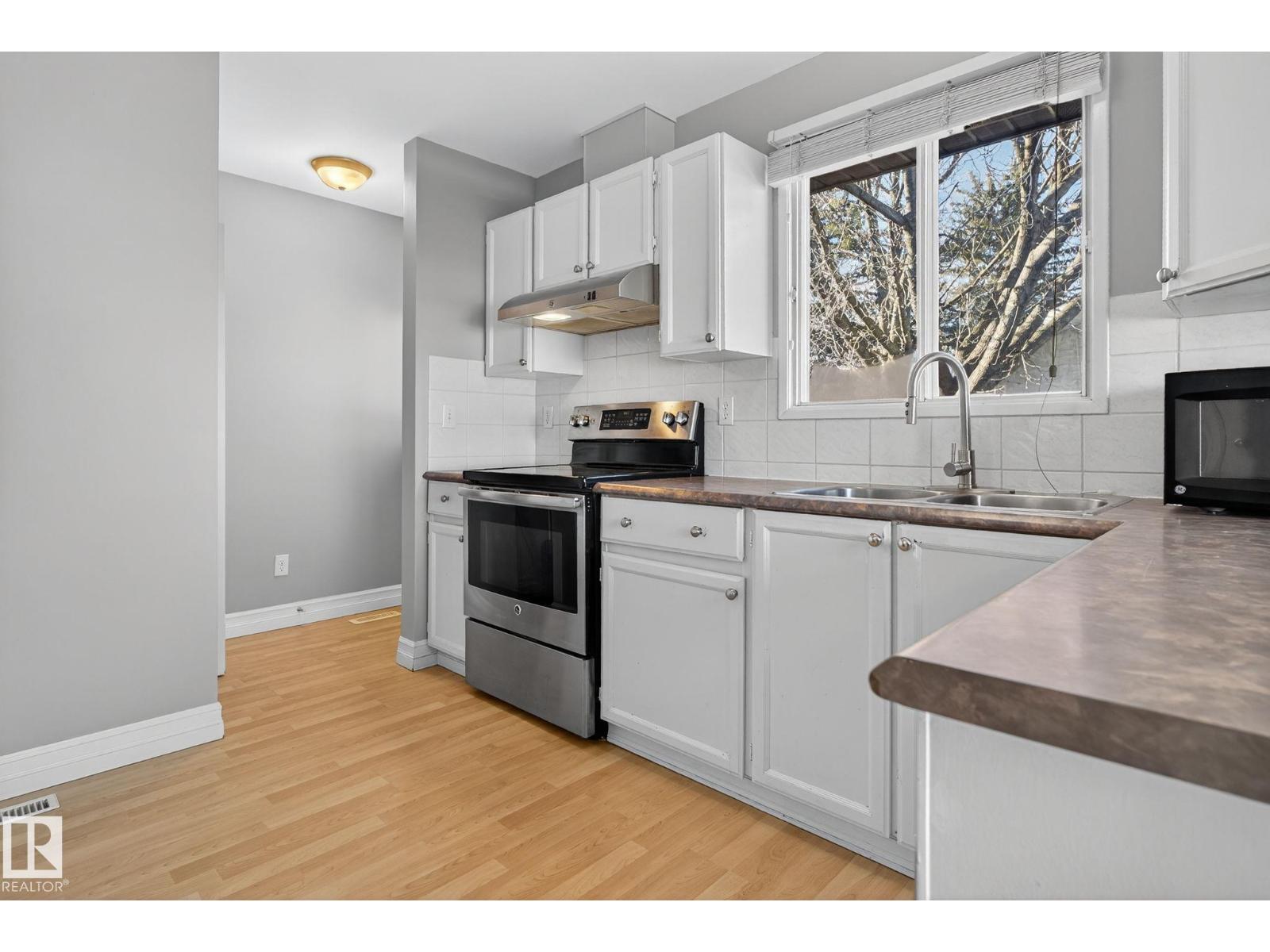 4111 32 Av Nw, Edmonton, Alberta  T6L 3W6 - Photo 30 - E4466380