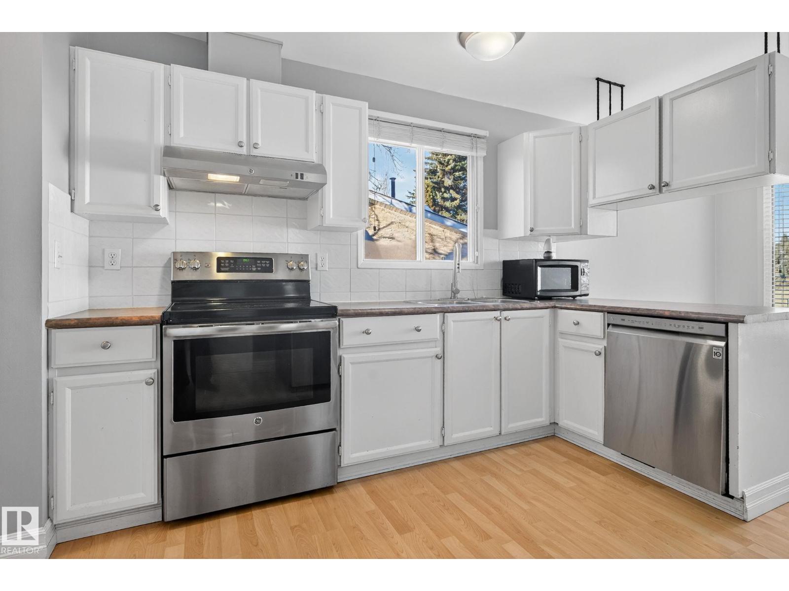 4111 32 Av Nw, Edmonton, Alberta  T6L 3W6 - Photo 31 - E4466380